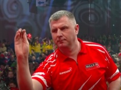 Deklasacja w meczu Ratajskiego o finał