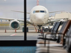 Na tych lotniskach już brakuje paliwa. Początek wielkiego kryzysu?