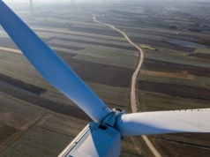 Spalił się wiatrak i się zaczęło. "Ekologiczny dym"