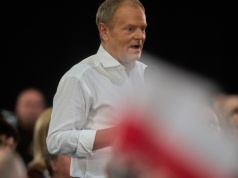 Politolog: Donald Tusk uprawia politykę odpowiadania na "popyt". A według mnie ostatecznie decyduje odgórna "podaż"
