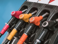 Kierowcy pytają o ceny po świętach. Jest decyzja w sprawie paliw, zaskoczenie już 7 kwietnia