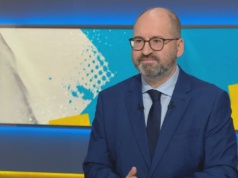 "Prowokacja Donalda Tuska". Adam Bielan reaguje na wpis premiera