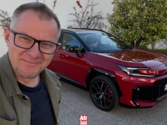 Oto całkiem nowa Toyota RAV4 – czy też będzie hitem? Jeździłem nią i już wiem, kto będzie płakał