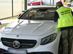 Luksusowe Mercedesy przejęte przez Straż Graniczną na Warmii i Mazurach