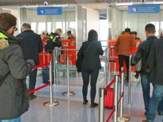 Akcja Straży Granicznej na Lotnisku Chopina. Dwóch cudzoziemców trafiło do aresztu