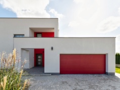 Co decyduje o jakości bramy garażowej? Tych parametrów nie widać na pierwszy rzut oka