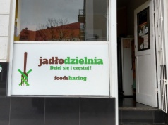 Nie marnuj jedzenia po Świętach. Zanieś nadwyżki do Jadłodzielni!