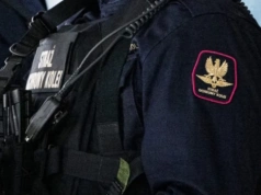 Kradzież na torach. Mężczyzna został przyłapany z metalowymi elementami