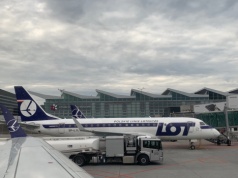 Załamanie pogody nad Warszawą. W samolot LOT uderzył piorun