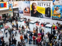 Źle, ale stabilnie. Ponad połowa Polaków w ogóle nie czyta