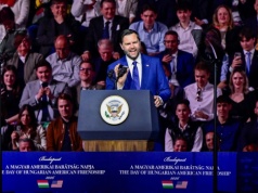 Vance zadzwonił do Trumpa na wiecu Orbana. "Kocham Węgry i Viktora"