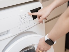 Używaj tego trybu pralki. Twoje rachunki spadną prawie o połowę