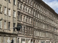 Sypiące się kamienice z Pułaskiego odzyskają blask. Ich remont ma ruszyć jeszcze w tym roku