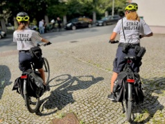 Strażnicy miejscy na „elektrykach”