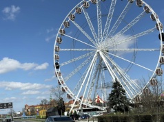 Chaos pod Wawelem. Apel o uporządkowanie bulwarów przy Hotelu Forum