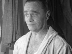 Okrzyknięto go królem polskiej komedii. Umierał w samotności