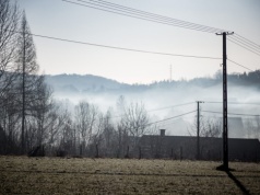 „Polska jest dziwnym fenomenem”. Od dwóch lat jakość powietrza znów spada