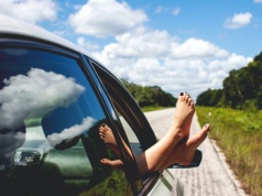 Niemcy: W maju aż 4 dni świąt i długie ferie. Radość za Odrą