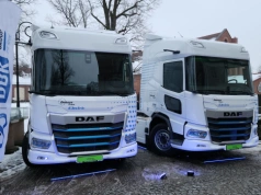 Dobosz Trans ma już sześć ciągników na prąd – odbiór nowych DAF-ów XD Electric