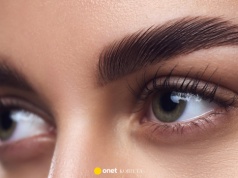 Nowe peptydowe serum zagęszcza brwi i rzęsy. Robi grube, mocne i ciemne włoski