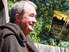 Zmarł autor uwielbianej serii fantasy, która doczekała się 18 tomów. Twórca Zwiadowców odszedł w wieku 81 lat