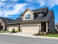 Właściciele nieruchomości mają czas tylko do 15 maja. Za niedopilnowanie obowiązku nakładają surowe kary