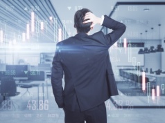 Warto kupować na giełdowych wyprzedażach? Oto dwa pytania, które warto sobie zadać, żeby nie stracić, czekając na „najlepszą” okazję