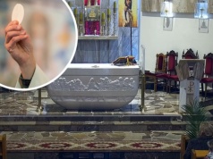 Spór o Komunię na rękę. Parafianie składają skargę po zajściu w kościele