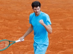 Po fatalnej passie nie ma ani śladu. Znakomity mecz Huberta Hurkacza w Monte Carlo