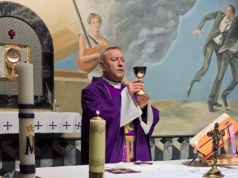 Ks. Anatol Parachniewicz spędził Wielkanoc w areszcie