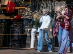 Legendarne jeansy znów na topie. Akcje Levi Strauss wystrzeliły