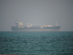 Iran ponownie zamknął cieśninę Ormuz. "Niedorzeczne zawieszenie broni"