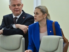 Nowacka: 1 września edukacja zdrowotna przedmiotem obowiązkowym. Moduł wiedzy seksualnej jako dodatek