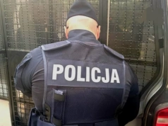 Człowiek pobity do nieprzytomności. Bandyci zabrali mu telefon komórkowy i głośnik