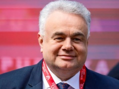 Pseudoślubowanie w Sejmie. Sakiewicz: dowód na tom że komuniści się nie zmieniają