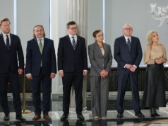 Ślubowanie sędziów TK w Sejmie. Uroczystość za zamkniętymi drzwiami