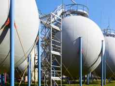 Gaz ziemny tanieje na potęgę. Czy to uspokoi sytuację na rynku?