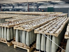 Izrael zamawia dziesiątki tysięcy pocisków artyleryjskich