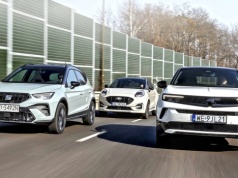 Ford Puma, Opel Mokka, Seat Arona – crossovery ze sporym stażem. Czy wiek ma znaczenie? | PORÓWNANIE