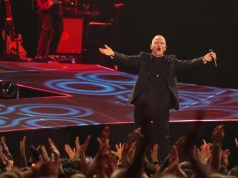 Włoskie, miłosne brzmienia. Eros Ramazzotti w Krakowie. Relacja i zdjęcia