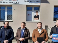 Konfederacja uderza w system kaucyjny: „Zrobili z Polaków zbieraczy śmieci”