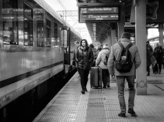 Ministerstwo ukrywa prawdę o karach dla PKP Intercity