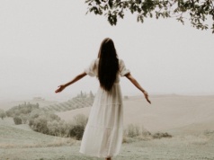 Od zawsze kochasz brzydką pogodę? Oto 5 rzeczy, które ten jeden fakt mówi o twojej osobowości