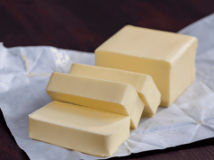 UOKiK ostrzega przed promocjami na masło. O jednym klienci kompletnie nie wiedzieli