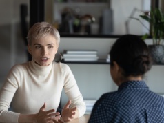 Dlaczego firmy przegrywają nie przez złe decyzje, tylko przez decyzje podjęte za późno