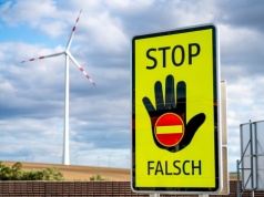 Minister gospodarki o cenach zielonej energii: „To nas rujnuje”