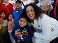 Olimpijczycy odwiedzili watykańską Przychodnię Pediatryczną św. Marty