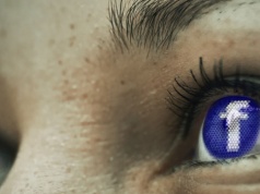 Nowy model AI w aplikacjach Mety. Odmienia Facebooka i Instagrama