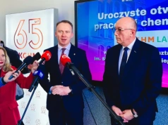 KGHM sfinansował nowoczesną pracownię chemiczno-fizyczną w II LO w Legnicy (FOTO)