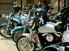 Jak sprowadzić motocykl z USA i zaoszczędzić nawet 40%?